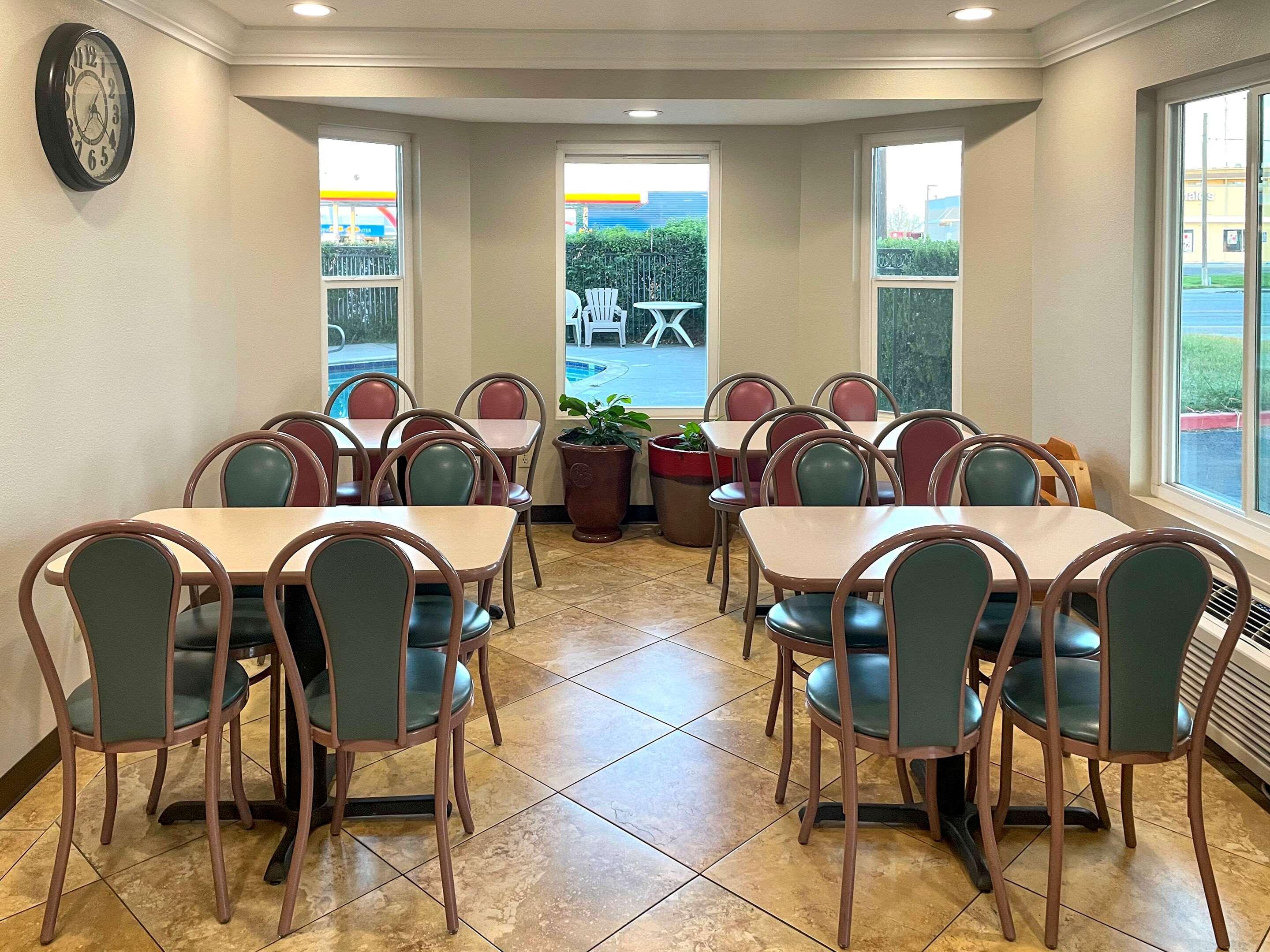 Econo Lodge Inn&Suites Corning Esterno foto