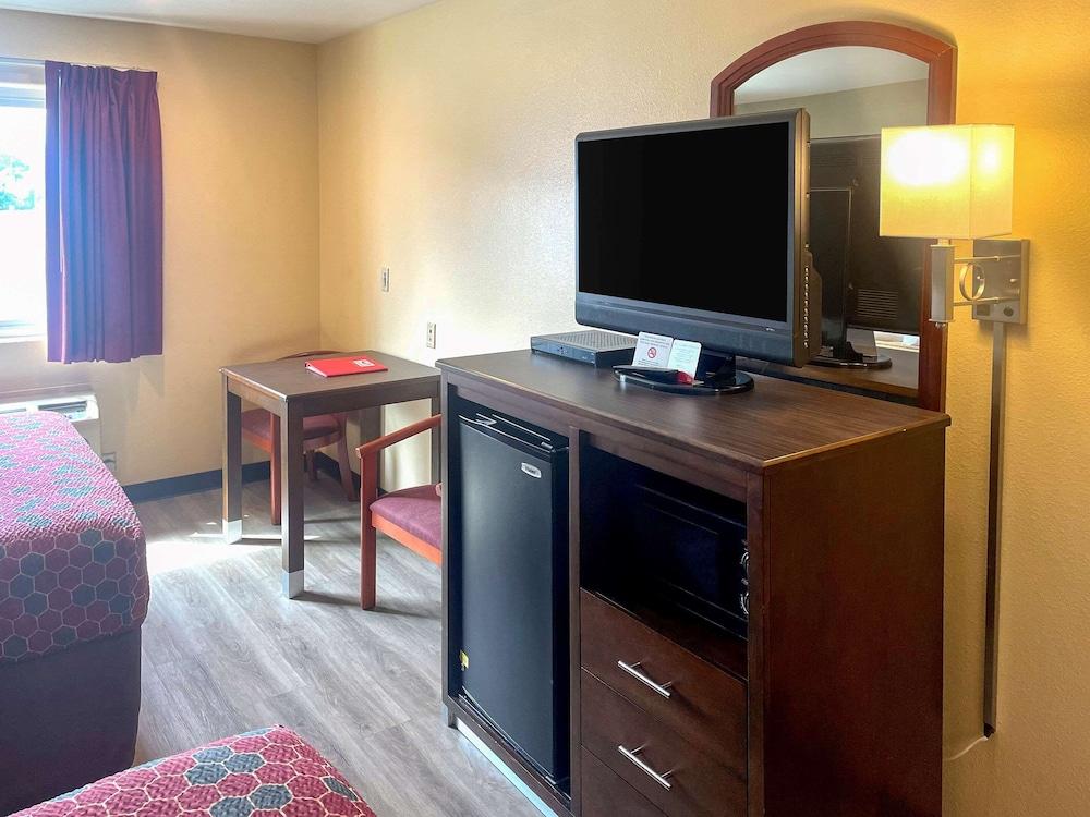 Econo Lodge Inn&Suites Corning Esterno foto